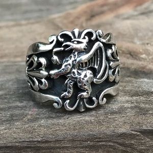Sterling Silver Crest Ring